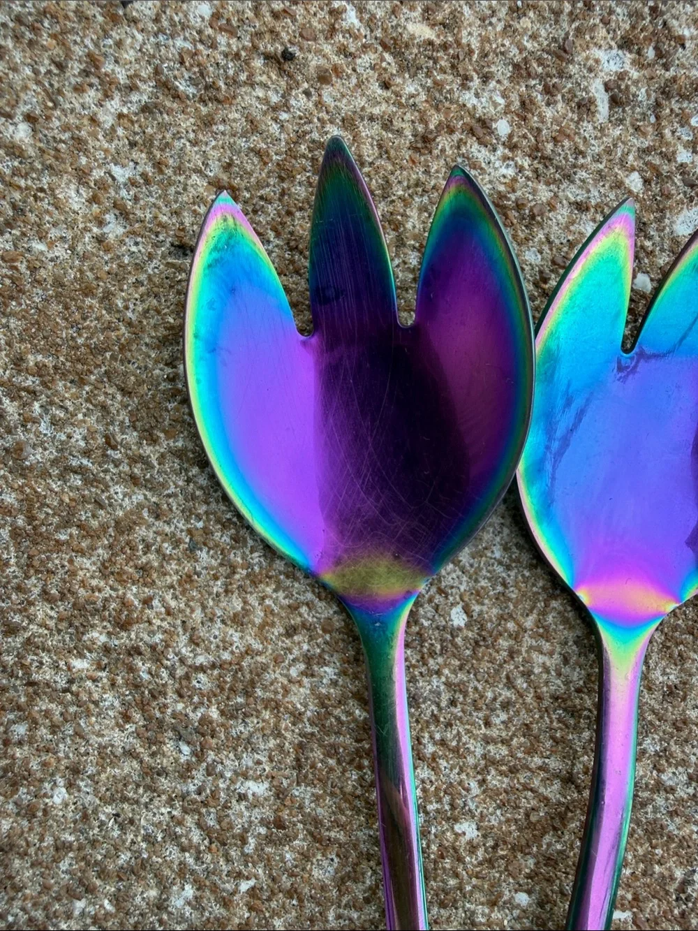 Iridescent Rainbow Tulip Salad Forks - Set of 4. EUC